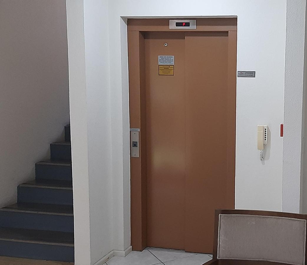 Residencial Vicenza Apartment Грамаду Екстериор снимка